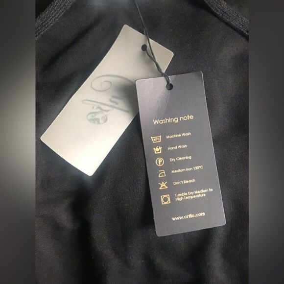 NWT … CNFIO “Size: S” Pullover / Hoodie - Picture 3 of 4